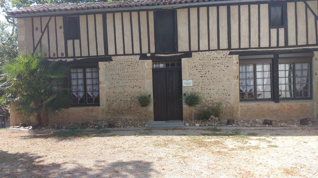 Les Gites De Castera Aire-sur-l'Adour Ngoại thất bức ảnh