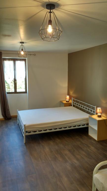 Les Gites De Castera Aire-sur-l'Adour Ngoại thất bức ảnh
