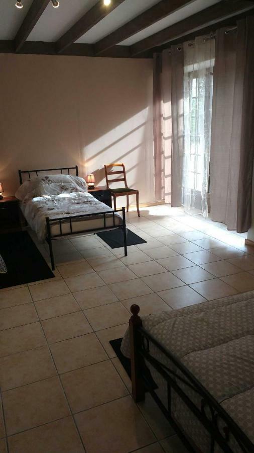 Les Gites De Castera Aire-sur-l'Adour Ngoại thất bức ảnh
